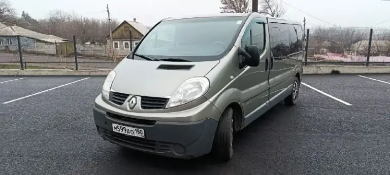Продаётся renault traffic, 2.5 л 2008г. , 8+1
Пробег 421000 (заводской пассажирский минивэн) 2 сдвижные двери. 2 кондиционера
Автомобиль в очень хорошем состоянии, 20000 км назад вложено более 1млн. Р.
Надёжная работа всех систем: двигатель, коробка передач, тормоза — без нареканий.
Экономичный дизельный двигатель — низкие затраты на топливо.
Хорошая шумоизоляция и комфортная подвеска для дальних поездок.
Автомобиль полностью готов к работе.
Звоните, пишите — отвечу на все вопросы!
1850000Р
+79493328048 Артем
📲 Tg: @d_art_mak
📞 Звоните: +7(949)3328048 - фотография - 2