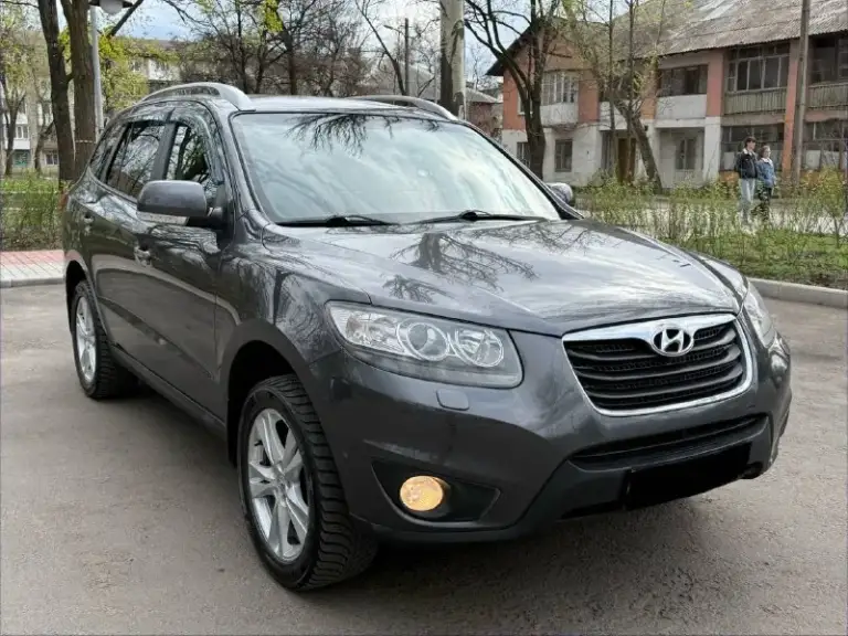 Продам hyundai santa fe
2.4 Бензин
Год выпуска 2011
Состояние идеальное.
Без вмятин царапин
И рыжиков
Сервисные книги.
Кнопка star - stop
Без ключевой доступ
Вложений не требует!
Любое оформление!
Салон не затертый не порваный
Резина хорошая kumho
Авто полностью обслужена до мелочей
Работает ровно.
Коробка переключает идеально
Климат контроль работает
Все жидкости заменены!
Стекла все родные
Каждая кнопка работает)
Цена 1.230₽
+7-949-794-46-27
Остольные вопросы по телефону
Звоните в любое время.
📲 Tg: евгений
📞 Звоните: +7(949)7944627 - фотография - 2