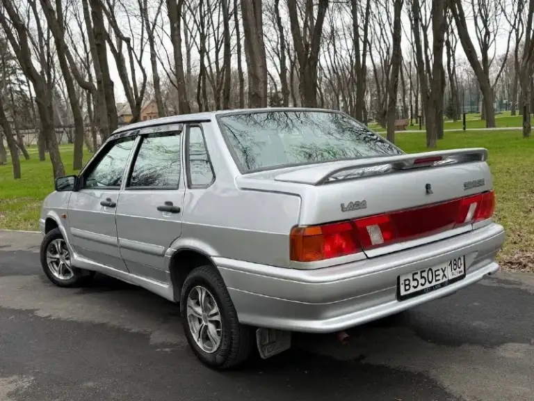 В продаже ваз 2115 2011 года выпуска

Автомобиль в отличном состоянии! 1 владелец. Автомобиль приобретался новым в автосалоне в донецке. Все сервисные книги есть. Два комплекта ключей. Два комплекта колёс на дисках. Родной пробег 142.000 км. Все стёкла включая лобовое родные!

По кузову авто полностью в родном окрасе! Присутствуют мелкие жизненные моменты, ничего критичного. Дно пороги арки стаканы всё полностью целое!

По технике полностью обслужена. Мотор и коробка работают идеально. Ходовая без нареканий, вся тихая. Стоит простая музыка. Также установлены led туманки.

По документам полный порядок

Осмотр донецк

Цена 320.000 ₽, торг реальному покупателю!

☎️ +7 (949) 628-72-17
📞 🇷🇺 Звоните: +79496287217 - фотография - 3