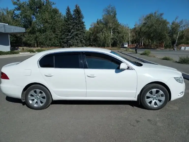 Продаю skoda суперб 2012 года.
2.0Л бензин, коробка дсг 6 ступенчатая с мокрым сцеплением. Сигнализация пандора с автозапуском. Второй комплект зимней резины. Видеорегистратор с задней камерой ксиоми. Техосмотр пройден. Автомобиль мой, на все вопросы отвечу и расскажу.
Цена 1 200 000 ₽. Макеевка.
Тел. +7 (949) 334-77-97, если нет связи пишите смс, перезвоню.
📞 Звоните: +7(949)3347797 - фотография - 3