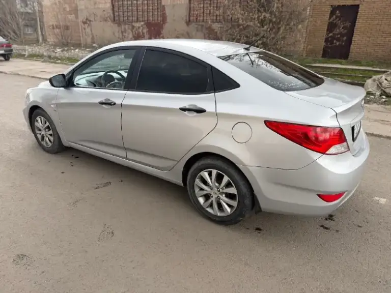 ✅Хундай солярис 2012г. 1.6, коробка автомат. Работает идеально, масло не кушает. Коробка без тычков и пинков. Ходовая полностью обслужена. Кондиционер работает, електрическая часть без нареканий.
Салон в хорошем состоянии.
Авто оформлен на меня.
🆘🆘🆘Цена: 699.000₽
Город свердловск
+79595954514
+79595720891
📞 Звоните: +7(959)5954514 - фотография - 2