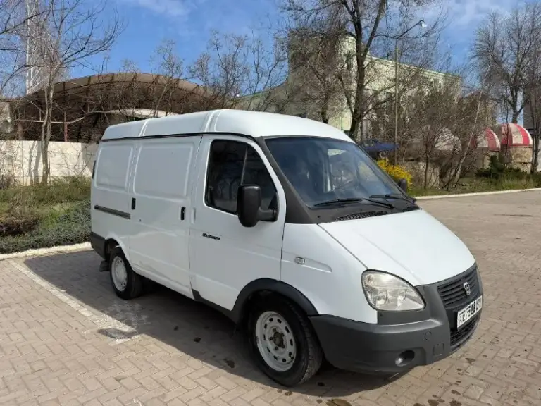 ☎️ +79490513975
Продаю соболь 2752 в отличном состоянии!
2020 Год, пробег 160т. Км 100% оригинальный!
1 Владелец по птс!
Грузов не возила!
Днище, рама, пороги в идеале, ржавчины нет!
Двигатель 2.7 эвотек, корейской разработки, масло не берет вообще, замена масла была 1500км назад, заводится с пол оборота, работает ровно, не дымит;
Кондиционер!
Гидроусилитель руля, эл. Стеклоподьемники;
Свежая резина kumho;
Новый аккумулятор;
4 Ключа;
Есть сервисная книга с отметками об обслуживании по сегодняшний день;
Машина обслужена до мелочей, делать ничего не нужно;
Пройден тех. Осмотр, можно сразу ехать в мрэо на переоформление.
Полностью готова к работе, сел и поехал.
775Т. Руб.
📞 Звоните: +7(949)0513975 - фотография - 3