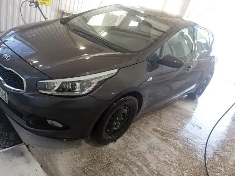 Продам kia сид 2015 год кпп механика 6ст пробег 193 000 комплектация: -подогрев руля -подогрев сидений -аудиосистема блютуз -передние эл. Стеклоподъёмники -эл зеркала с подогревом двигателя 1.6, расход по городу 7л машина в нормальном рабочем состоянии находится в донецке цена 870 тысяч +79498057721
📞 Звоните: +7(949)8057721 - фотография - 1