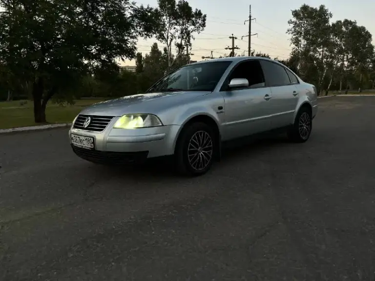 Продаю свой личный автомобиль. Volkswagen passat b5 рестайлинг. Коробка механика. 2002 года выпуска. На буцифале 300.000км. Масло не ест, от замены до замены. Двигатель капиталился 15.000км назад. Комбинированный салон в адекватном состоянии. По кузову без нюансов. Все жидкости свежие и менялись во время. На зимней резине, и на хороших дисках. Машина зашита под stage. На прямом выхлопе. Завод отдам вместе с ней. И прицеп запчастей. Менялось все. От болтика до гаички. Новый генератор, стартер и. Т. Д. Цена 650.000₽ звонить +79497057674 +79499807674 либо писать в тг и max.
📞 Звоните: +7(949)7057674 - фотография - 2