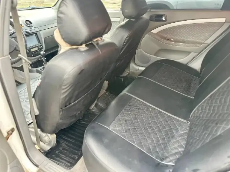 Продам срочно! Chevrolet lacetti 2004 мт 1.6. Сел и поехал! Полное переоформление! ✅ хороший живой автомобиль! Не бита! Зеленая автотека! ✅ автомобиль полностью обслужен, техника без вопросов. Ходовая мячик машина не гнилая, днище в хорошем состоянии. Жизненные коцки по лкп. Мотор и коробка в идеальном состоянии. Ходовка в хорошем состоянии. Кондиционер, abs airbag, музыка, гур, 4 стекло подъемника и т. Д машина на 180 регионе, кристально чистая! Цена: 430 тыс. Торг! Номер телефона: +79493403832 по всем вопросам звоните.
📞 Звоните: +7(949)3403832 - фотография - 5