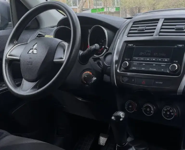 Продам mitsubishi asx
Год выпуска:2013
Двигатель 1.6
Механическая коробка
Родной пробег 65.000 родной
Авто гаражного хранения, превосходное состояние, за автомобиль не стыдно
Готов на любые проверки
В родном окрасе, без дтп

Комплектация: эур, аbs, esp, аirbаg, 4 эл. Стеклoпoдъемника, подогрев передних сидений, зеркал и заднего стекла, кондиционер холодит отлично, бортовой компьютер, эл. Регулировка зеркал.
В машине есть все для удобства !
Могу видеообзор скинуть в личку
Все вопросы по телефону

За машиной очень ухаживали
Есть все необходимое для комфортного вождения.
Этa мaшинa oчень достойный вариант, для любой мecтнoсти! Экономичный, шустpый и самоe вaжнoe надёжный! Кроссовер
Очень надeжные японские моторы
Подвеска / ходовая без замечаний.
Смотрится в живую лучше чем на фото, кузов без ржавчины и намеков на коррозию

Цена:1.160.000
+79495278015 - фотография - 10