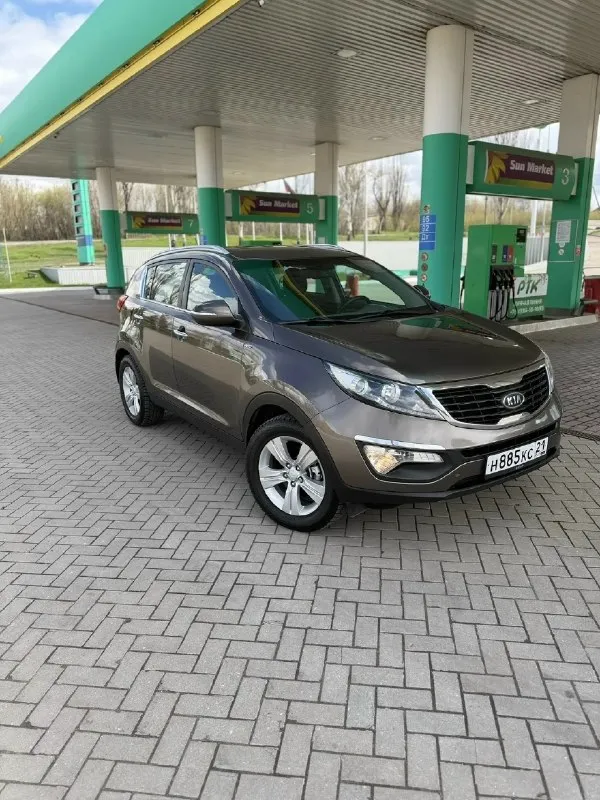Kia sportage( kia спортэйдж) ✅️2012(149 км)родного💯 ✅️двигатель работает так, что его даже не слышно-идеал. ✅️коробка автомат-идеал. ✅️ходовая-идеал. ✅️абсолютно вся электрика работает, в штатном режиме. ✅️тех осмотр пройден(диагностическая карта на руках) ✅️🎁 🎁 🎁 ✅️без чехлов, без накидок и тд. . ✅️руль, ручка акпп-в родном исполнении, без всяких перетяжек👍 ✅️стёкла заводские, не разу даже не тонировались ✅️автотека отличная, родной пробег ✅️номера даже не скрыты🔥 ✅️переоформление без проблем, любой учет 180 или 181 ✅️макеевка, харцызск ✅️1.320 ✅️+79495387982
📞 Звоните: +7(949)5387982 - фотография - 2