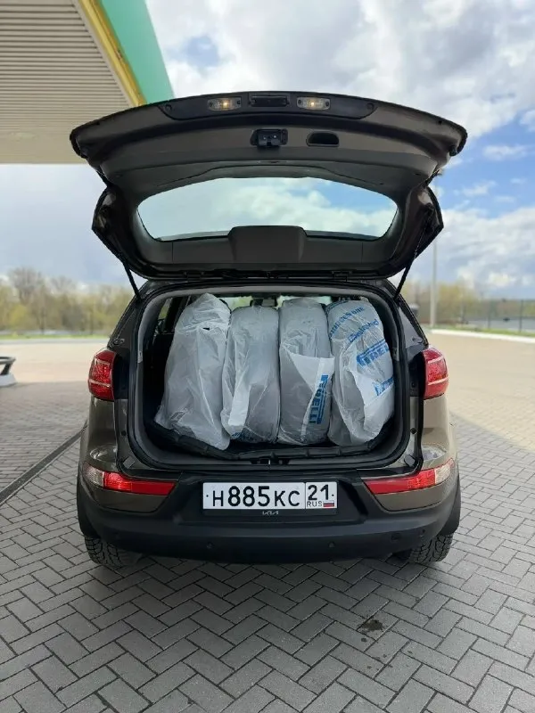 Kia sportage( kia спортэйдж) ✅️2012(149 км)родного💯 ✅️двигатель работает так, что его даже не слышно-идеал. ✅️коробка автомат-идеал. ✅️ходовая-идеал. ✅️абсолютно вся электрика работает, в штатном режиме. ✅️тех осмотр пройден(диагностическая карта на руках) ✅️🎁 🎁 🎁 ✅️без чехлов, без накидок и тд. . ✅️руль, ручка акпп-в родном исполнении, без всяких перетяжек👍 ✅️стёкла заводские, не разу даже не тонировались ✅️автотека отличная, родной пробег ✅️номера даже не скрыты🔥 ✅️переоформление без проблем, любой учет 180 или 181 ✅️макеевка, харцызск ✅️1.320 ✅️+79495387982
📞 Звоните: +7(949)5387982 - фотография - 4