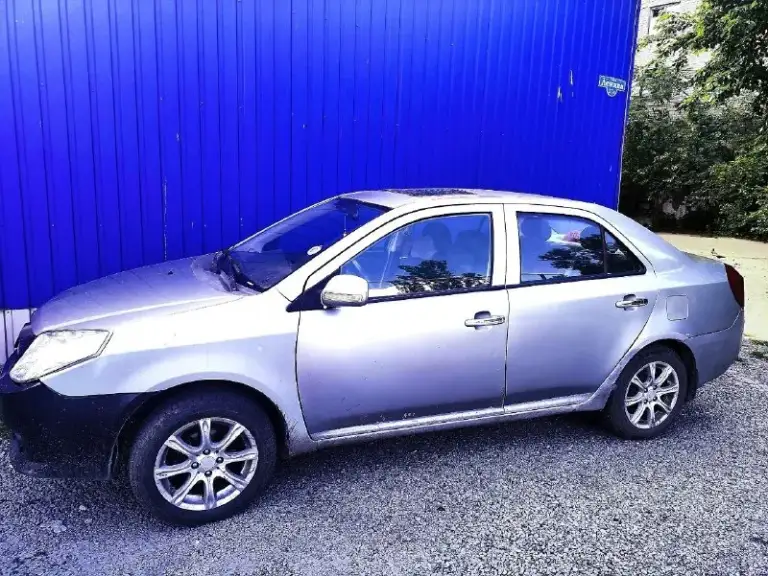 ❗❗❗Продам geely mk ❗❗❗ ✅объем 1.6 ✅16 клоп ✅год выпуска: 2010 год ✅пробег: 136.000 км ✅не троит, не дымит ✅из документов: птс; стс ✅я собственник (третий владелец) есть нюансы по кузову кондиционер; гур; 4 эл. Стеклоподъемника; эл. Регулировка и обогрев зеркал; android мультимедиа; центральный замок; abs; люк заменены все жидкости и фильтра; новые ремни грм, гур и генератора; новые тормозные диски и колодки; новый термостат; новые led лампы 📍находится в г. Снежное📍 💰цену вижу 260.000 руб, присутствует торг💰 ☎обращаться в лс или по телефону +7 (949)-857-48-11
📞 Звоните: +7(949)8574811 - фотография - 3