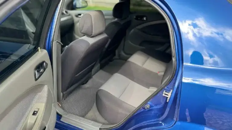 Продам chevrolet lacetti 2008г. В. Корейская сборка! 10 лет в одних руках! Автомобиль в отличнейшем состоянии! Абсолютно не требует вложений! Кузов в хорошем состоянии! Ровный и красивый без гнилья и ржавчины! Автомобиль выглядит шикарно! Техническая часть в идеале! Двигатель 1.6 идеал! После кап ремонта проехал 20 тысяч, работает идеально! Без посторонних звуков! Масло грамма не берет! Кпп на отлично! Переключается плавно! Без хрустов и вылетов! Ходовая часть идеал! Вся новая! Абсолютно нечего не гремит не стучит! В ходу очень приятный автомобиль! По комплектации: кондиционер, abs, 4эл. Стеклоподъемника, эл. Регулировка зеркал, гидроусилитель руля, подушки безопасности. Документы чистые переоформление без проблем! Цена 595.000т/р. Торг уместен. Тел: +7 (949) 986-98-08.
📞 Звоните: +7(949)9869808 - фотография - 6
