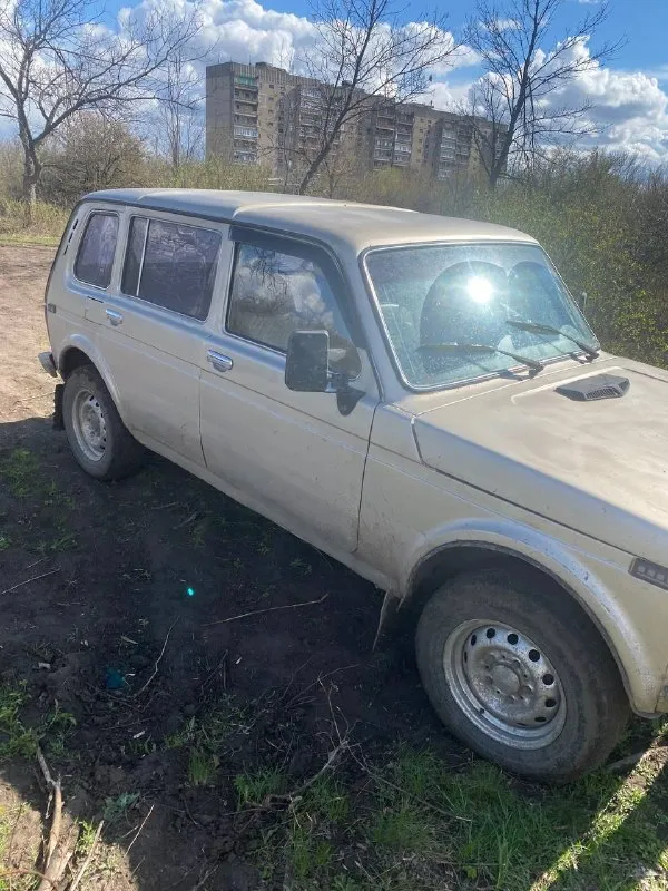 Нива 1999 г. В
В хорошем состоянии
Блокировка все работает
Нужно сделать сцепление
Цена 270
Хороший торг
+79493882842
📲 Tg: @alexsevf22
📞 Звоните: +7(949)3882842 - фотография - 2