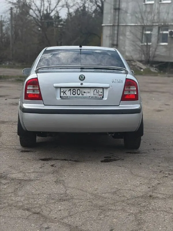 Продам skoda octavia tour 1.6 2008г. Мкпп-5. Пробег 244000 км
Мотор, коробка, ходовая в идеальном состоянии. По кузову есть возрастные болячки(ни чего критичного)
Abs, esp, airbag, 2эсп, цз, электрозеркала, подогрев зеркал, парктроники, кондиционер(рабочий), 2 ключа. За всё время 2 владельца, авто без дтп, капот и крыло-вторичный окрас без шпакли, остальное всё родной окрас
С документами полный порядок, дкп, стс, птс
Цена данного авто 450000₽ + торг на тех осмотр и полный бак
Осмотр в макеевке
+79493538895 - фотография - 4
