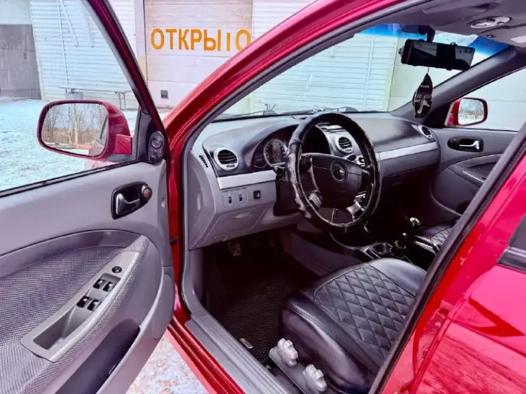 Chevrolet lacetti✅
2012 Эксп✅
1.6 16V бензин✅
220 Тыс км пробег✅
Без дтп✅
Газ евро 4✅
Все стекла родные✅
2 Комплекта ключей✅
Техосмотр пройден✅
Продажа от собственника ✅
В собственности более 2 лет✅
Вложений не требует ✅
Без гнили и ржавчины ✅
Салон ухоженный ✅
Осмотр город донецк✅
Срочно все вопросы по телефону звонить в любое время
Цена 625 000 тыс руб
+7949-612-37-14
+7949-401-03-58
📞 Звоните: +7(949)6123714 - фотография - 5