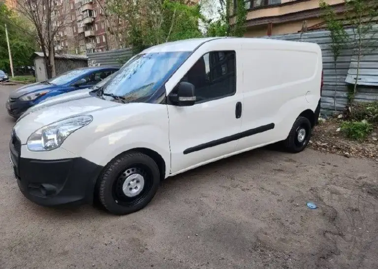 Продам fiat doblo 2 maxi 2013г. В
Бензин 1.4, механическая коробка.
Пробег 280000км
Полностью в исправном состоянии (обслуживается регулярно):
Из последнего, заменил сцепление, акб, свечи, стойки передние. Кондиционер(работает), новая летняя резина, передние сиденья от tiggo pro 8(2022г. В) кожа, электропривод и подогрев!
Сенсорная мультимедиа(есть блютуз).
По техпаспорту везет 1тонну( вне конкуренции в этом классе) перегородка кузова есть, грузовой отсек
2170 X 1714 x 1305
Работала в доставке одноразовой посуды, прошлые владельцы возили воздуш. Шары(доставка), и аптечные препараты.
Г. Донецк
Переоформление без проблем, я владелец.
Цена 920т руб.
+79494131899 - фотография - 2
