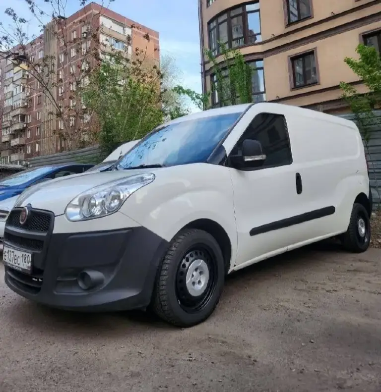 Продам fiat doblo 2 maxi 2013г. В
Бензин 1.4, механическая коробка.
Пробег 280000км
Полностью в исправном состоянии (обслуживается регулярно):
Из последнего, заменил сцепление, акб, свечи, стойки передние. Кондиционер(работает), новая летняя резина, передние сиденья от tiggo pro 8(2022г. В) кожа, электропривод и подогрев!
Сенсорная мультимедиа(есть блютуз).
По техпаспорту везет 1тонну( вне конкуренции в этом классе) перегородка кузова есть, грузовой отсек
2170 X 1714 x 1305
Работала в доставке одноразовой посуды, прошлые владельцы возили воздуш. Шары(доставка), и аптечные препараты.
Г. Донецк
Переоформление без проблем, я владелец.
Цена 920т руб.
+79494131899 - фотография - 4
