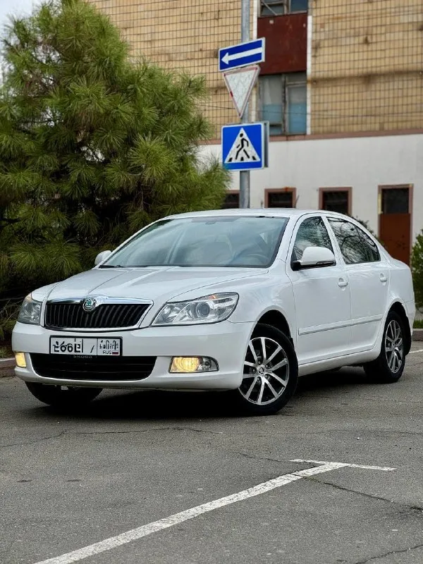 Skoda octavia a5 1.6 bse мкпп 2012 г. В. 170т. Км пробег
Автомобиль в идеальном состоянии, весь в родном окрасе с оригинальным пробегом подтвержденный автотекой!!!
Все стёкла заводские !!!
Салон как в новом авто!
Одна владелеца 14 лет!!!
Очень хорошая комплектация
-Полный электропакет
-Подогрев сидений/зеркал/стекол/форсунок омывателя
-Датчик света
-Датчик дождя
-Зеркало с авто затемнением
-8 Динамиков аудиосистема bt/aux/ mp3
-Кондиционер
-Новые диски r 16 с хорошей летней резиной nokian
По авто сделано полное то
Все жидкости, фильтра, колодки в круг, основной и радиатор кондиционера поменян!!
Два ключа !
Все заказ-наряды по авто с первого дня владения имеются!
Цена 895 тыс. ₽
+79493897964 (Звонки/тг/макс)
Владислав
📲 Tg: @vladislavvlkav
📞 Звоните: +7(949)3897964 - фотография - 2