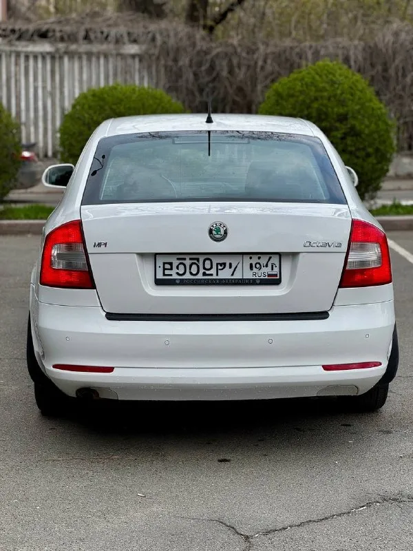 Skoda octavia a5 1.6 bse мкпп 2012 г. В. 170т. Км пробег
Автомобиль в идеальном состоянии, весь в родном окрасе с оригинальным пробегом подтвержденный автотекой!!!
Все стёкла заводские !!!
Салон как в новом авто!
Одна владелеца 14 лет!!!
Очень хорошая комплектация
-Полный электропакет
-Подогрев сидений/зеркал/стекол/форсунок омывателя
-Датчик света
-Датчик дождя
-Зеркало с авто затемнением
-8 Динамиков аудиосистема bt/aux/ mp3
-Кондиционер
-Новые диски r 16 с хорошей летней резиной nokian
По авто сделано полное то
Все жидкости, фильтра, колодки в круг, основной и радиатор кондиционера поменян!!
Два ключа !
Все заказ-наряды по авто с первого дня владения имеются!
Цена 895 тыс. ₽
+79493897964 (Звонки/тг/макс)
Владислав
📲 Tg: @vladislavvlkav
📞 Звоните: +7(949)3897964 - фотография - 5
