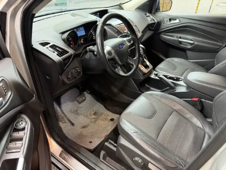 Номер телефона +79493330955
Продам ford kuga awd ✅
2014 Год ✅
1.6 Бензин ⛽️ ✅
Автомат ✅
Оригинальный пробег-202 тыс км ✅
Полный привод ✅
Без дтп ✅
Весь в родной краске ✅
Без окрасов ✅
Обслужен ✅
Все заводские стёкла ✅🔥 ✅
Ксенон ✅
Авто свет 💡 ✅
Парктроники перед и зад ✅
Авто парковщик ✅
Электропривод багажника ✅
Новая зимняя резина ✅
Полностью обслужена ✅
Никаких вложений ✅
Без гнили и ржавчины ✅
Telegram - фотография - 3