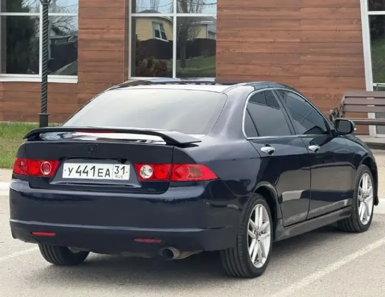 В продаже - honda accord, рестайлинг, 2007 г. В. Двигатель 2.4 л (stage1) 210 л. С. Двс установлен осенью с японии, все бумаги и экспертизы есть, вписан, пробег: 92,800 км на сегодняшний день. Технически нареканий нет, обслужена, ухожена. Автотека вся зелёная, без дтп и скруток пробега. Пороги переварены и обработаны слабые места защитным составом в сентябре (прошлого года)
Оптика переупакована, заменены стёкла, линзы «dixel d1000» (20 т. Р) всё покрыто плёнкой, птф светодиодные, сделан «ретрофит» на весь свет. Стоит магнитола teyees (35 т. Р) carplay, радары, навигация, камера заднего вида в fullhd (1080р) качестве и т. Д. Резина новая, летняя, «hankook». Цвет «royal blue», переливается в разное время суток, выглядит согласно фото. Тонировка llumar.
Техосмотр пройден, авто готово к оформлению. Цена : 800,000 рублей. Рассрочки и обмена нет. Территориально находится в г макеевка (центр) контакты : +7(949)003-33-27, +7(979)028-27-27 - фотография - 4