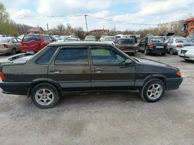Продам ваз 2115,2006г. Авто на полном ходу, езжу каждый день, стоит хорошая музыка, красивые диски, в машине много чего поменял, все поварено, рыжики присутствуют сами понимаете возраст. Документы все в порядке любое переоформление. Цена 180 тыс. (торг) +79494283458
📞 Звоните: +7(949)4283458 - фотография - 1