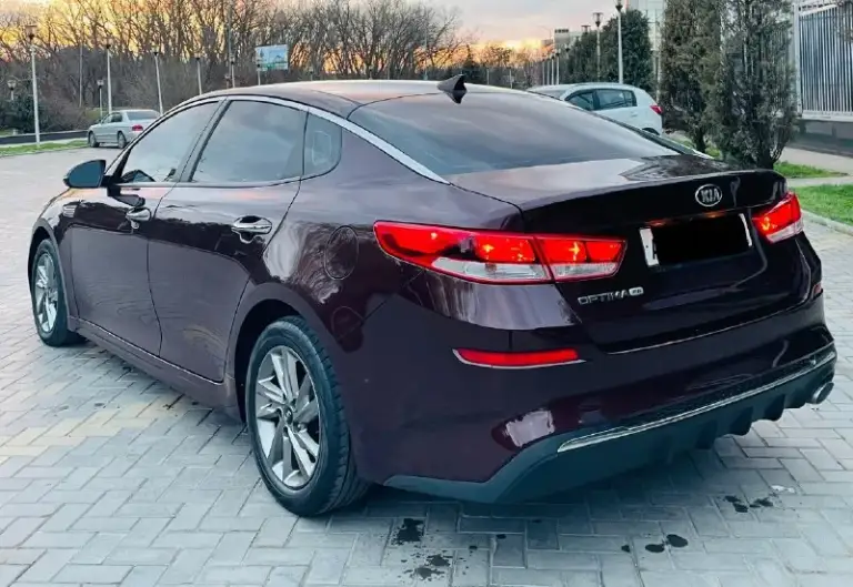 *** Kia optima restaling ***
2019 Год бензин 2.4 автомат
Автомобиль в хорошем состоянии !
С пред максимальной комплектацией
Есть все для комфортного вождения !
Парктроник передние задние,
Подогрев сидений передних и задних,
Камера заднего вида,
Монитор с многими функциями,
Климат - контроль,
Круиз- контроль,
Мульти руль,
Авто свет лед,
Датчик дождя,
Датчик света,
Дистроник удерживание полосы
Слепые зоны и многое другое
С документами полный порядок!
Переоформление в мрэо 🇷🇺
Диагностическая карта есть
Тех осмотр не нужен !!!!!
Цена 1,895₽ тыс рублей
Все вопросы по телефону +7949 396 98 55
Телеграмма макс также есть на этом номере!!!
📞 🇷🇺 Звоните: +79493969855 - фотография - 5