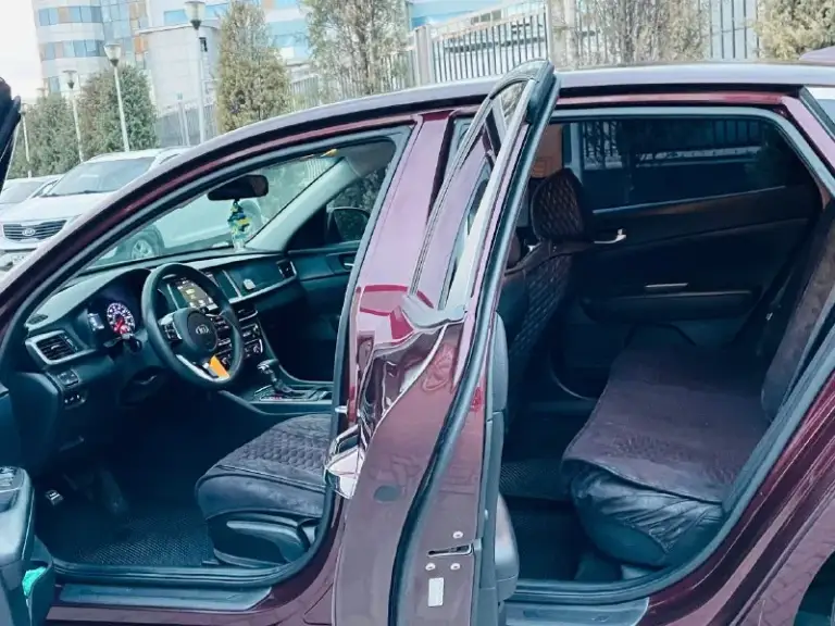 *** Kia optima restaling ***
2019 Год бензин 2.4 автомат
Автомобиль в хорошем состоянии !
С пред максимальной комплектацией
Есть все для комфортного вождения !
Парктроник передние задние,
Подогрев сидений передних и задних,
Камера заднего вида,
Монитор с многими функциями,
Климат - контроль,
Круиз- контроль,
Мульти руль,
Авто свет лед,
Датчик дождя,
Датчик света,
Дистроник удерживание полосы
Слепые зоны и многое другое
С документами полный порядок!
Переоформление в мрэо 🇷🇺
Диагностическая карта есть
Тех осмотр не нужен !!!!!
Цена 1,895₽ тыс рублей
Все вопросы по телефону +7949 396 98 55
Телеграмма макс также есть на этом номере!!!
📞 🇷🇺 Звоните: +79493969855 - фотография - 8