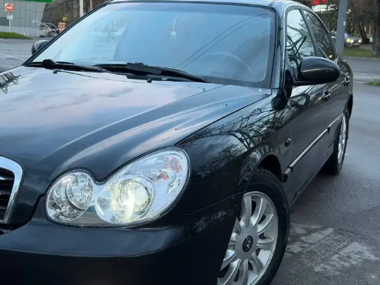 Hyundai sonata
2005Г. 2.0 мт.
184 Бег🏃
470.000 Руб.
Комплектация gls
Кожа, линзы, климат. На шикарной технике без вложений от слова вообще 🤝 тачка ухоженна от и до, мотор, кпп и ходовка сел поехал. Чистая ухоженная не требует химпола! 2 своих ключа + сигналка с еще одним выкидным ключом! Климат заправлен и работает, магнитола андроид, протянуты провода под усилитель и саб, камера заднего вида! Новая резина.
Машина 10/10 что по технике идеал что по кузову!
Не торгуюсь вообще!!! Только вверх по цене можем
Осмотр:докучаевск
Телефон/tg: +79498460048 - фотография - 3
