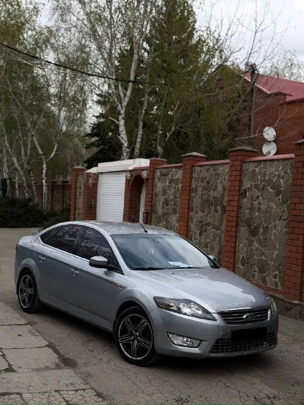 🔥 В продаже ford mondeo 2009 года
Двигатель 2.3 бензин — работает ровно и стабильно: не дымит, масло не расходует, уверенно тянет.
(Классический гидротрансформатор) — переключает плавно и мягко, без пинков и задержек.
Ходовка — без стуков
💎 Салон ухоженный:
Приятный и аккуратный, всё в хорошем состоянии.
🚘 Автомобиль полностью готов к эксплуатации.
📍 Осмотр: донецк
🔄 Возможен обмен
💳 Возможна продажа в кредит
💰 Цена: 680 000 ₽ (торг быстрым)
☎️ +7 949 742 53-98
☎️ +7 949 453-80-40
📞 Звоните: +7(949)7425398 - фотография - 2