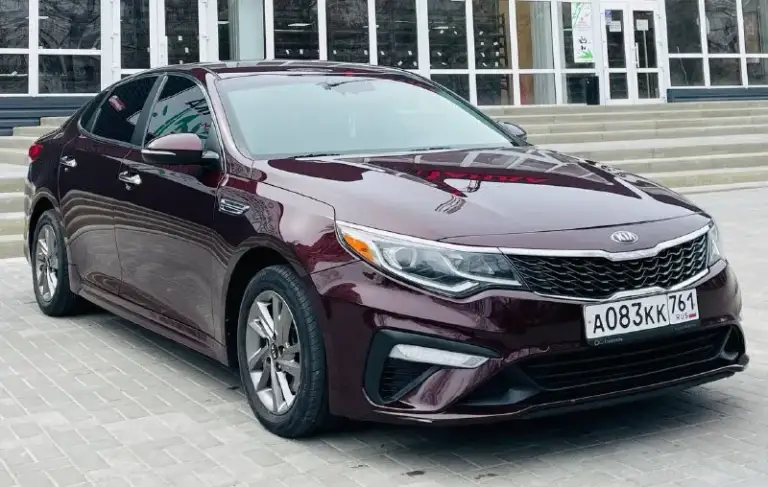 * Kia optima restaling *
2019 Год бензин 2.4 автомат
Автомобиль в хорошем состоянии !
С пред максимальной комплектацией
Есть все для комфортного вождения !
Парктроник передние задние,
Подогрев сидений передних и задних,
Камера заднего вида,
Монитор с многими функциями,
Климат - контроль,
Круиз- контроль,
Мульти руль,
Авто свет лед,
Датчик дождя,
Датчик света,
Дистроник удерживание полосы
Слепые зоны и многое другое
С документами полный порядок!
Переоформление в мрэо 🇷🇺
Диагностическая карта есть
Тех осмотр не нужен !!!!!
Цена 1.735:000 ₽ тыс рублей
Цена снижена на два дня срочно
Все вопросы по телефону +7949 396 98 55
Телеграмма макс также есть на этом номере!!!
📞 Звоните: +7(949)3969855 - фотография - 1