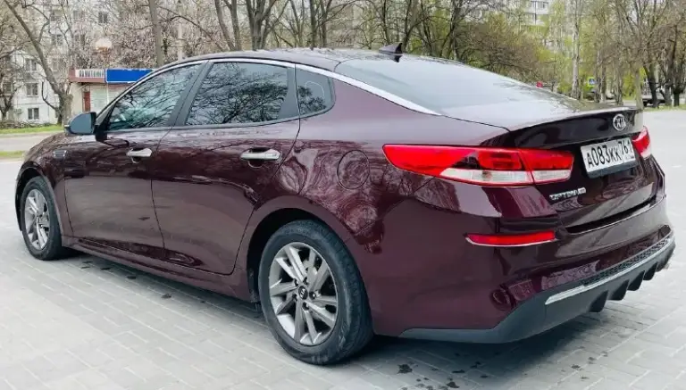 * Kia optima restaling *
2019 Год бензин 2.4 автомат
Автомобиль в хорошем состоянии !
С пред максимальной комплектацией
Есть все для комфортного вождения !
Парктроник передние задние,
Подогрев сидений передних и задних,
Камера заднего вида,
Монитор с многими функциями,
Климат - контроль,
Круиз- контроль,
Мульти руль,
Авто свет лед,
Датчик дождя,
Датчик света,
Дистроник удерживание полосы
Слепые зоны и многое другое
С документами полный порядок!
Переоформление в мрэо 🇷🇺
Диагностическая карта есть
Тех осмотр не нужен !!!!!
Цена 1.735:000 ₽ тыс рублей
Цена снижена на два дня срочно
Все вопросы по телефону +7949 396 98 55
Телеграмма макс также есть на этом номере!!!
📞 Звоните: +7(949)3969855 - фотография - 5