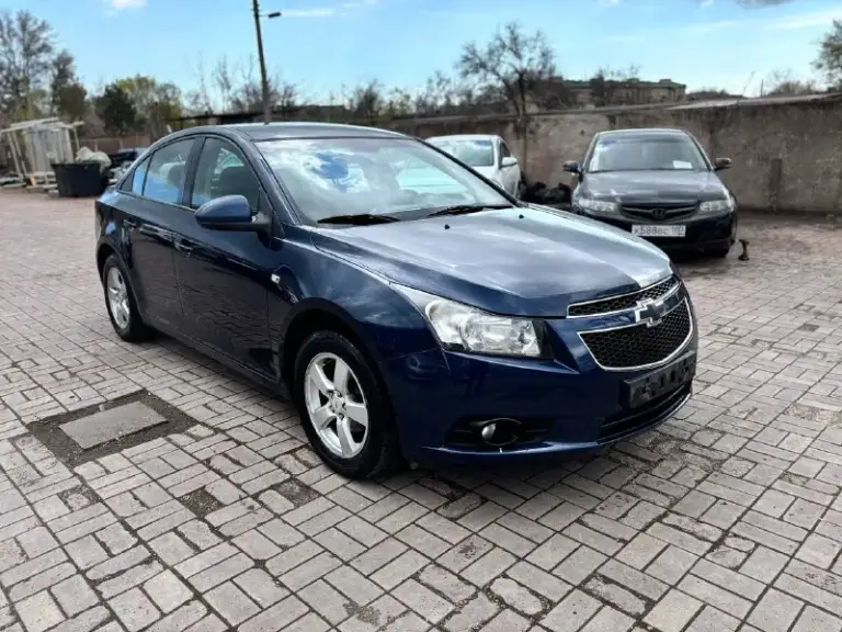 🚘Марка:chevrolet cruze
⚙️Двигатель: 1.8
⛽️Вид топлива:бензин
Кпп:автомат
Кузов:седан
Пробег: 190т км
📅Год выпуска: 2011
💰Цена: 750.000
•Усилитель руля.
•Эл стеклоподъёмники
•Мультимедиа usb aux bluetooth
•Мультируль
•Круиз контроль
Продажа возможна :

Наличный расчет✅
Безнал✅
Кредит✅
Обмен на ваш авто✅
Звонки по номеру
☎️
+79495111156
Находимся по адресу 📍г. Мариуполь
Ул. Макара мазая 41
С 10.00 до18.00 - фотография - 2