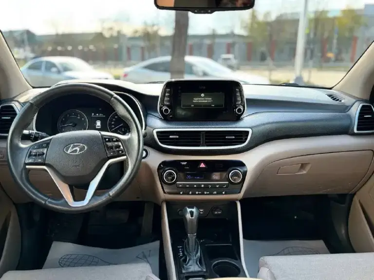 🚘Марка hyundai tuсson
⛽️Топливо:бензин
Обьем 2.0
🌎Пробег:154т км
🕹️Кпп автомат
🛞4Wd
📆 Год:2019
💰2.190.000.Тысяч руб

Комплектация:
Без ключевой доступ
Климат контроль
Удержание в полосе
Кнопка старт стоп
Эл. Стеклоподъемника
Мультимедиа

Один владелец!
Авто весь в родном окрасе!
Два комплекта колес зима, лето

Наличный расчет✅
Безнал✅
Кредит✅
Обмен -трейд ин✅
Звонки по номеру
☎️
+7949-511-11-56
Находимся по адресу 📍г. Мариуполь
Макара мазая 41
С 10 до18 - фотография - 6