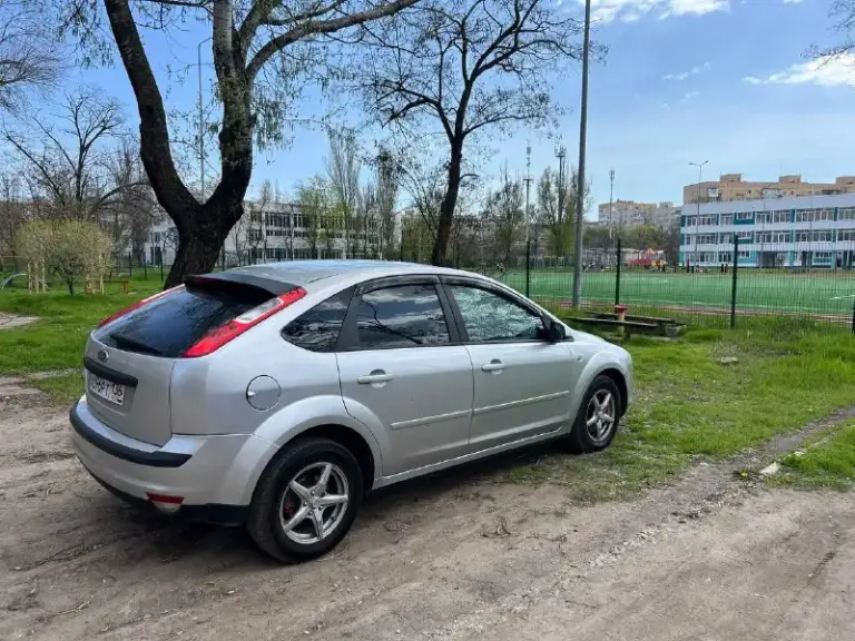 Срочная продажа!!!в продаже ford focus второго поколения. Автомобиль 2006 г. В. Двигатель бензиновый 1.8.авто находится в г мариуполь. Подробно про авто по тел или при встречи. Документы кристально чистые!!!цена 375 тыс руб. +79649225253 - +79497346358 - фотография - 6