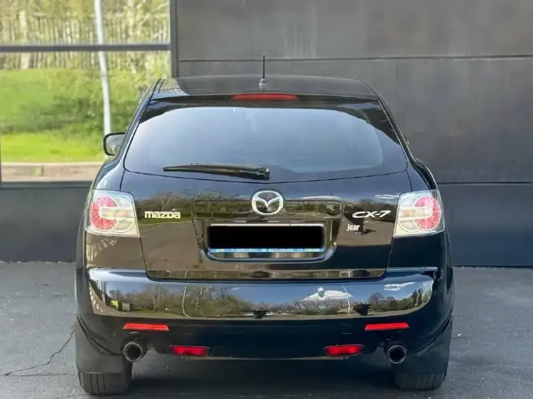 Продам mazda cx-7 год выпуска 2008 двигатель 2.3 бензин коробка обычный 6ти ступенчатый автомат родной пробег 140000 полный привод автомобиль в идеальном состоянии, двигатель работает отлично, коробка переключает без пинков и задержек, кузов весь целый без дтп, салон чист, цел и ухожен, таких авто очень мало! Хорошая комплектация:светлый кожаный салон, климат контроль, круиз, полный электро пакет, датчик дождя датчик света мултируль, эл зеркала, электро привод сидений, бесключевой доступ, заводская акустика bose, помощь при вождение, abs, bluetooth, aux, и еще много чего тех осмотр пройден, документы в порядке цена 950000 2 возможен торг 2 комплекта резины. +79490358107 +79494758336 донецк.
📞 Звоните: +7(949)0358107 - фотография - 2