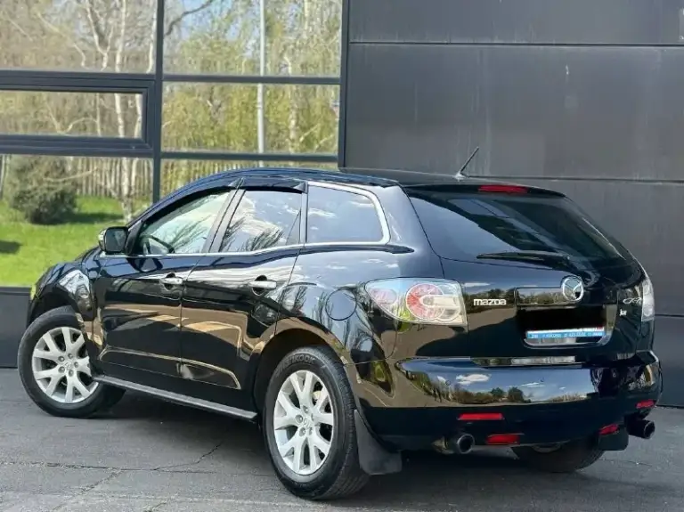 Продам mazda cx-7 год выпуска 2008 двигатель 2.3 бензин коробка обычный 6ти ступенчатый автомат родной пробег 140000 полный привод автомобиль в идеальном состоянии, двигатель работает отлично, коробка переключает без пинков и задержек, кузов весь целый без дтп, салон чист, цел и ухожен, таких авто очень мало! Хорошая комплектация:светлый кожаный салон, климат контроль, круиз, полный электро пакет, датчик дождя датчик света мултируль, эл зеркала, электро привод сидений, бесключевой доступ, заводская акустика bose, помощь при вождение, abs, bluetooth, aux, и еще много чего тех осмотр пройден, документы в порядке цена 950000 2 возможен торг 2 комплекта резины. +79490358107 +79494758336 донецк.
📞 Звоните: +7(949)0358107 - фотография - 4