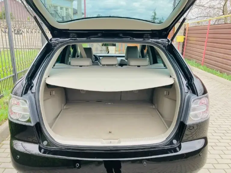 Продам mazda cx-7 год выпуска 2008 двигатель 2.3 бензин коробка обычный 6ти ступенчатый автомат родной пробег 140000 полный привод автомобиль в идеальном состоянии, двигатель работает отлично, коробка переключает без пинков и задержек, кузов весь целый без дтп, салон чист, цел и ухожен, таких авто очень мало! Хорошая комплектация:светлый кожаный салон, климат контроль, круиз, полный электро пакет, датчик дождя датчик света мултируль, эл зеркала, электро привод сидений, бесключевой доступ, заводская акустика bose, помощь при вождение, abs, bluetooth, aux, и еще много чего тех осмотр пройден, документы в порядке цена 950000 2 возможен торг 2 комплекта резины. +79490358107 +79494758336 донецк.
📞 Звоните: +7(949)0358107 - фотография - 5