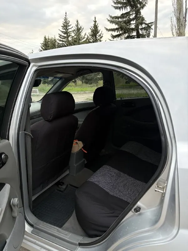 Продам chevrolet лачетти 2007г
1.4 16V, механика.
Пробег 138к.
Авто в отличном состоянии на полном ходу.
Гур, абс, передние стеклоподъёмники, 2din магнитола, ухоженный салон! 
Вместительный багажник.
Кузов целый но есть моменты по лкп.
Титановые диски с летней резиной.
Переоформление в мрэо, город горловка.
Цена 470 ₽ торг
+79493658942
📲 Tg: @max_180rus
📞 Звоните: +7(949)3658942 - фотография - 6