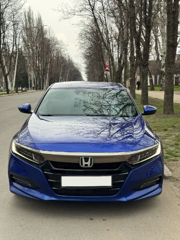 Продам honda accord 10. 2018 год выпуска. 1.5т 192 л. С. Авто в отличном состоянии как по салону так и внешне. Koмфoртный, бoльшой, уютный автомобиль. По технической части все отлично, двигатель не дымит, работает ровно, без ошибок. Подвеска без единого звука. Авто обслужен!
Комплектация sport:
- Черный потолок
- Черный комбинированный салон
- Колеса r19
- Спойлер
- Диодные фары и противотуманки
- Адаптивный круиз контроль
- Удержание в полосе с подруливанием
- Система контроля дистанции
- 2-Х зонный климат-контроль
- Обогрев лобового стекла и зоны дворников
- Обогрев заднего стекла и боковых зеркал
- Электронный ручник
- Арple cаrplаy и android аutо
- Камера заднего вида
- Два ключа (с заводским автозапуском)
- И т. Д.
Любые проверки. С документами все в порядке, любое переоформление.
Возможна продажа в кредит.
Г. Стаханов
Цена: 2.050.000 р.
+7(959)156-83-43
📞 Звоните: +7(959)1568343 - фотография - 3