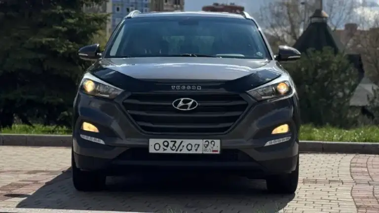 Hyundai tucson
2017Год.
Купленный в 2018 году
Двигатель 2.0 бензин
Коробка автомат
Пробег 153тыс. Км родной
Один хозяин за все время эксплуатации
Автомобиль в отличном состоянии,
Без дтп, кузов в заводском окрасе !
Родной пробег,
Авто обслужен от и до,
Вложения не требует не какого от слова совсем !
Комплектация
Электропривод зеркал
Полный привод
Помощь при спуске
Круизконтроль
Мультируль
Без ключевой доступ
Запуск старт stop
Камера заднего вида
Климат контроль двух зоны
Подогрев сидений
Подогрев зеркал
Подогрев дворников
Антибликовое зеркало
Датчик света
Датчик дождя
Два ключа
Abs
Esp
Airbag
Бортовой компьютер
Четыре стеклоподъемника
С документами все в полном порядке,
Продажа с полным переоформлением в гаи
Г. Донецк
Цена 1.820тыс. ₽
Звоните остальное по
+79496447942
Возможно продажа в кредит
📲 Tg: @artur_dadunia
📞 Звоните: +7(949)6447942 - фотография - 2