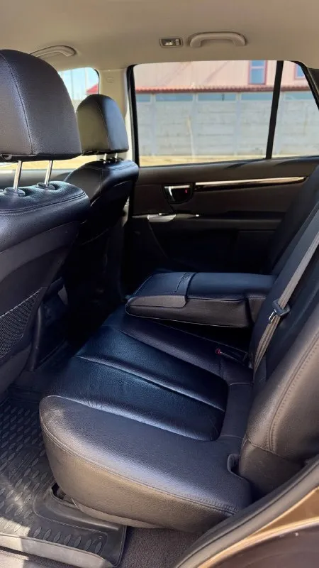 Тел. +79496447941
Продам hyundai santa fe 2011г. В идеальном состоянии! По автомобилю делать ничего не надо!! Готов ехать на любые проверки за ваш счёт!
Авто без дтп!
Автомобиль весь в родном окрасе!! Можете приехать с толщиномером проверить!
Стёкла все заводские включая лобовое!
Птс оригинал
Два владельца по птс
Переоформление в мрэо
Комплектация
Двигатель 2.4 бензин
Пробег 220т родной!
Abs
Esp
Airbag
Без ключевой доступ
Запуск start stop
Круиз контроль
Бортовой компьютер
Камера заднего вида
Кожаный салон
Электропривод сидения
Помощь при спуске
Подогрев сидений
Подогрев зеркал
Parktronic
Датчик света
Датчик дождя
Электро слаживания зеркал
Двухзонный климат контроль
4 Стеклоподъемника
Полный привод
Хорошая резина
Два ключа
Цена 1.220.000т. Р
Очень срочно торг
Возможно продажа в кредит
📲 Tg: @artur_dadunia
📞 Звоните: +7(949)6447941 - фотография - 8