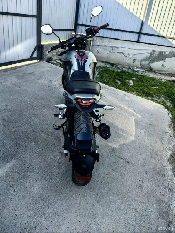 Срочно продам: motolend cbr 300 год выпуска : 2024 пробег : 550км на обкатке тип двигателя: бензин мощность: 25 л. С. Коробка передач - механическая, 5-ступенчатая cbr 300 motoland - на 175fmm двигателе с воздушно-масляным охлаждением. Стальная рама. Расход топлива 3 л. На 100км. Литые алюминиевые диски 110/70-17 и 140/70-17. Удобное двухэтажное кожаное сиденье и обновленная панель приборов с lcd дисплеем. В идеальном состоянии, один хозяин, документы в порядке, ездил аккуратно. Цена: 240т. Р +79495062556 горловка
📞 Звоните: +7(949)5062556 - фотография - 2
