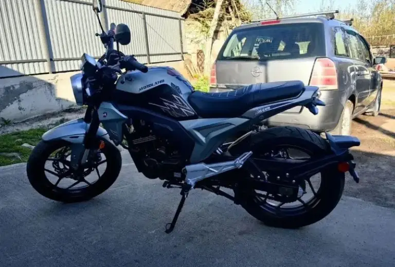 Срочно продам: motolend cbr 300 год выпуска : 2024 пробег : 550км на обкатке тип двигателя: бензин мощность: 25 л. С. Коробка передач - механическая, 5-ступенчатая cbr 300 motoland - на 175fmm двигателе с воздушно-масляным охлаждением. Стальная рама. Расход топлива 3 л. На 100км. Литые алюминиевые диски 110/70-17 и 140/70-17. Удобное двухэтажное кожаное сиденье и обновленная панель приборов с lcd дисплеем. В идеальном состоянии, один хозяин, документы в порядке, ездил аккуратно. Цена: 240т. Р +79495062556 горловка
📞 Звоните: +7(949)5062556 - фотография - 5