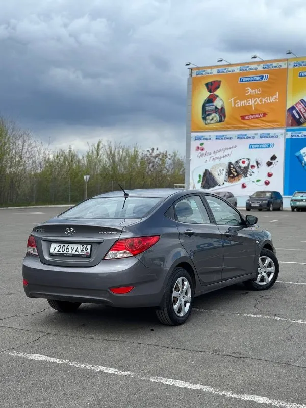 Продам hyundai solaris 2012 года !
Объем двигателя: 1.4( цепной надежный мотор)
Коробка передач-5-ступенчатая механика
Пробег:170.000 тыс ( оригинал, 100%, подтверждает автотека и состояние!)
Машина без дтп!
С 1 владельцем !
Зеленая автотека ❗️
Птс оригинал !
Ездила всю жизнь в теплом климате
Машина вся в родном окрасе❗️❗️❗️
Без рыжиков ❗️
Машина в отличном техническом состоянии
Ходовка как мячик !
Кондер дует на все 100%
На машине стоит хорошая летняя резина
Не такси, не каршеринг❗️
Переоформление без проблем, могу с вами присутствовать в мрэо
Есть действующий техосмотр
Все дополнительные вопросы по телефону:
+79495219479
Цена:835.000 тыс ( торг у капота) - фотография - 4