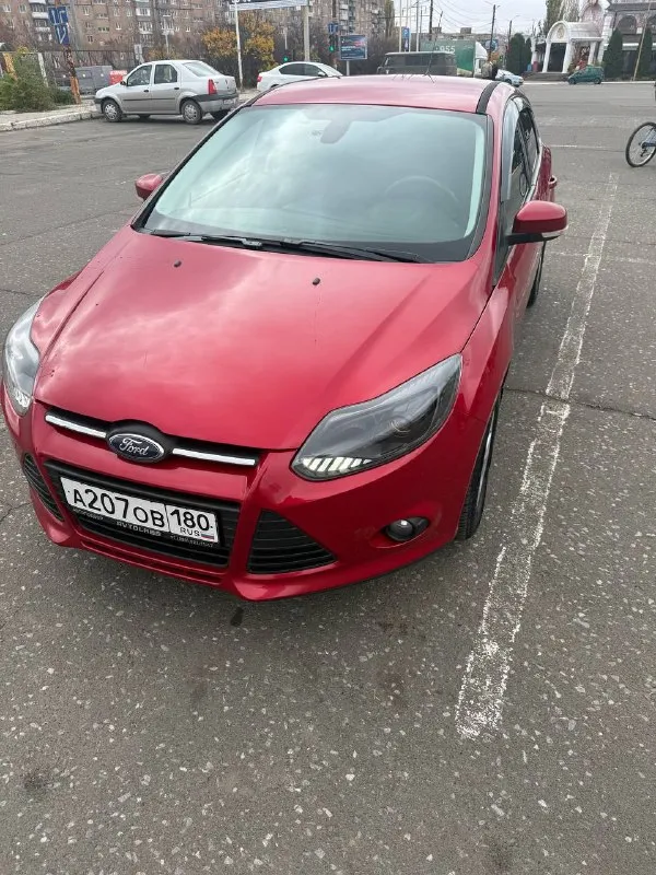 Продам ford focus 3 2011г. Двигатель 1.6, автомат
Пробег 150000
Полностью родная лкп
Цена 880000р
Зимняя резина 1н сезон в подарок
Тел 79495175866 - фотография - 8