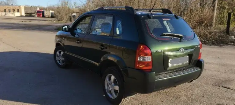 Hyundai tucson (hyundai туксон) 2.0мт 2wd 2008г. В. Родной пробег 148 тыс. Км! 2 собственника за всё время эксплуатации, в последнем владении более 11 лет, автомобиль вовремя обслуживался, денег не жалели, ходовая обслужена, не гремит, не стучит. Кузов в отличном состоянии, без коррозии, весь в заводском металле. Самый простой и надёжный бензиновый двигатель с небольшим расходом топлива, дешевое обслуживание. В комплектации всё что требуется для комфортной эксплуатации: - кондиционер - подогревы сидений - abs, esp - магнитола android - сигнализация, 2 ключа техосмотр пройден, диагностическая карта в наличии! Цена 950т. Р. Макеевка +79493943324 +79494542921
📞 Звоните: +7(949)3943324 - фотография - 1