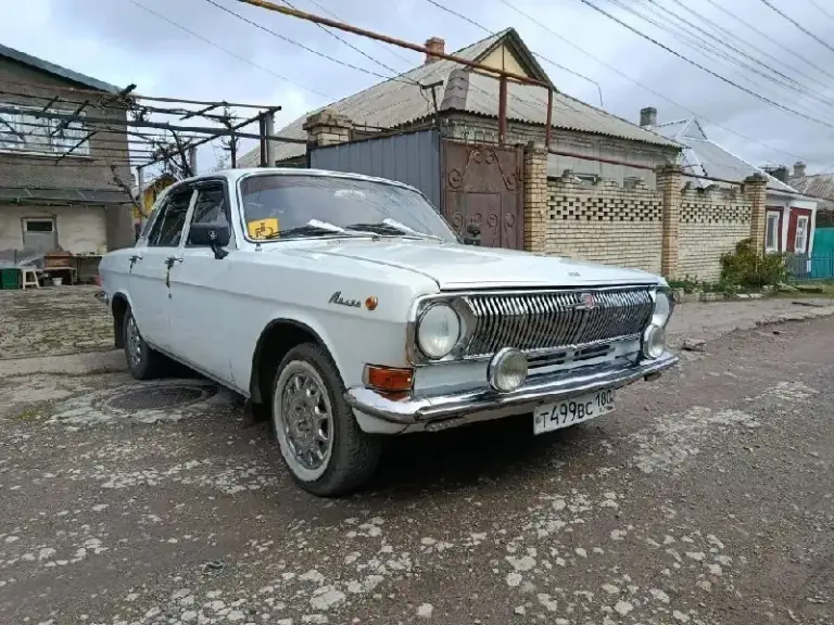 Продам газ, 24 "волга", белого цвета, 1974 года выпуска, пробег 110 000 километров. Автомобиль в отличном состоянии, один собственник в птс. Объем двигателя - 2,4 литра, мощность - 95 лошадиных сил, тип двигателя - бензиновый, коробка передач - механическая, привод - задний, установлено газобалонное оборудование.
Газ, 24 "волга"- это классический автомобиль, который стал символом советской эпохи. Он обладает высокой надежностью и долговечностью, а также привлекательным дизайном. Белый цвет делает автомобиль особенно элегантным и стильным.
Автомобиль прошел все необходимые проверки и готов к эксплуатации. Состояние отличное, двигатель работает без нареканий, коробка передач переключается плавно, подвеска не стучит. Пробег автомобиля небольшой, что говорит о его хорошем состоянии. Машина не была в дтп, кузов в родной краске.
Цена 350000, +79495147153
📲 Tg: @yuliya_on1983
📞 Звоните: +7(949)5147153 - фотография - 2
