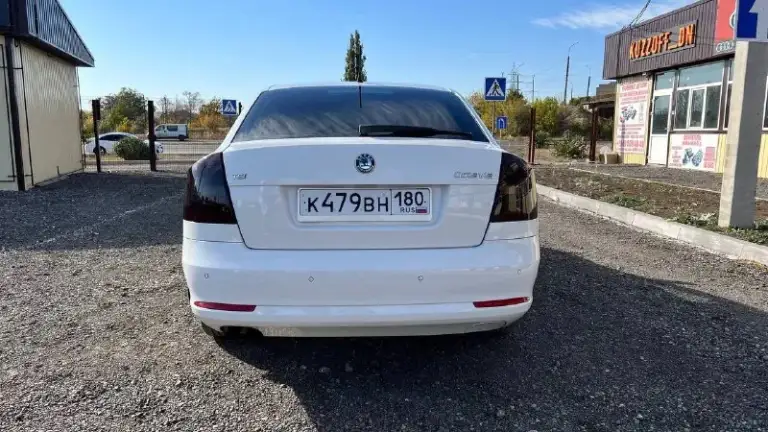Skoda octavia a 5 2012 года выпуска без единого подкраса, без дтп! Мотор 1,8 tsi ( без масложора) коробка автомат (aisin) пробег 148 тысяч км оригинал !!! Птс оригинал ( 3 хозяина ) 2 ключа, 2 комплекта колёс на дисках! 2 ключа ! Датчик света, дождя, круиз, мультируль, музыка bolero! Установлена дорогая сигнализация с gsm модулем, автозапуск! Замена масла каждые 5 тыс км лью только bardahl! Последнее то 2 тыс км назад ( полная замена масла в коробке, масло двс, все фильтра в круг, опорные подшипники). Повторюсь машина полностью обслужена и не требует никаких вложений !!! Осмотр г. Макеевка цена 1 млн 320 тысяч +7949-322-97-79 p. S. Кому дорого, не тратьте ни свое ни мое время !!!
📞 Звоните: +7(949)3229779 - фотография - 4