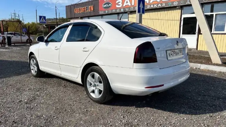 Skoda octavia a 5 2012 года выпуска без единого подкраса, без дтп! Мотор 1,8 tsi ( без масложора) коробка автомат (aisin) пробег 148 тысяч км оригинал !!! Птс оригинал ( 3 хозяина ) 2 ключа, 2 комплекта колёс на дисках! 2 ключа ! Датчик света, дождя, круиз, мультируль, музыка bolero! Установлена дорогая сигнализация с gsm модулем, автозапуск! Замена масла каждые 5 тыс км лью только bardahl! Последнее то 2 тыс км назад ( полная замена масла в коробке, масло двс, все фильтра в круг, опорные подшипники). Повторюсь машина полностью обслужена и не требует никаких вложений !!! Осмотр г. Макеевка цена 1 млн 320 тысяч +7949-322-97-79 p. S. Кому дорого, не тратьте ни свое ни мое время !!!
📞 Звоните: +7(949)3229779 - фотография - 5