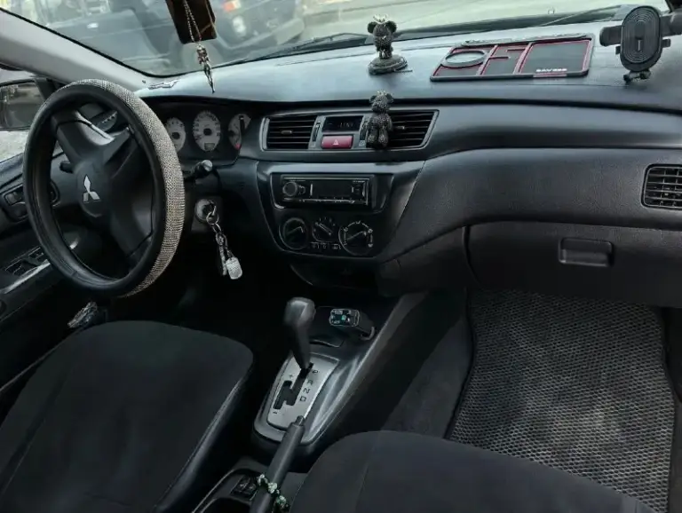 Mitsubishi lancer 9
2007Г
1.6 Акпп
Родной пробег 208 тыс. Км
Собственник. Единственный в птс

🔥Машина без дтп
Кузов и дно в отличном состоянии. Без коррозии. Без следов сварки. Ежегодный антикор. Пороги, низа дверей, стаканы в заводском состоянии.

Агрегаты без ошибок. Технических проблем нет, машина своевременно обслужена.
Кондиционер заправлен.
Салон чистый, не затертый.

⚡Дорогая музыка, сабвуфер, усилитель оставлю новому владельцу (на сотку).

Abs, airbags, гур, кондиционер, обогрев сидений и зеркал, электропривод зеркал.

Машина в редком состоянии. Любые проверки.
👌 530 Тыс. Руб, торг

⚡ Техосмотр пройден
+79781244436 Мтс (или в телеграмм)
Макеевка - фотография - 7