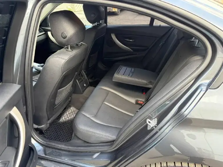 Продам bmw f30
2013Г куплена в 2014
246.000 Пробег
Мотор 1.6 турбо самый надежный и неприхотливый!
Автомобилем владею год, авто в самом достойнейшем состоянии которое вы только сможете найти у бмв ф30,тачка вся в родном окрасе все железо родное, машина без рыжиков без притертосей без вмятин без подкрасов, салон в идеале без притертосей и ремонтов, сохранено идеальное стоковое родное состояние, машина плотностью обслужена от и до не рубля вложений не требует!
Дополнительные видео можете попросить в тг, состояние авто, видео с толщиномером, фотки диагностики двигателя, все покажу!
Вин : x4x3a19430j672864
Цена 1.390.000р
Не рубля не скину и не торгуюсь не существует f30 в таком состоянии и близко за такие деньги, любые проверки с любыми подборщиками поддерживаю👍
Кто ищет тройку в этом кузове и приедет смотреть, сразу заберет я уверен 😉
T. G @former_emperor
Телефон : +79498460048 - фотография - 5